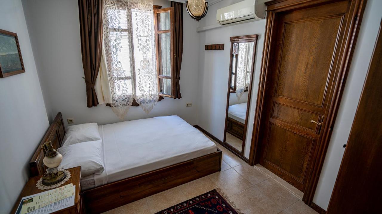 Ayisigi Hotel Ayvalik Exterior photo